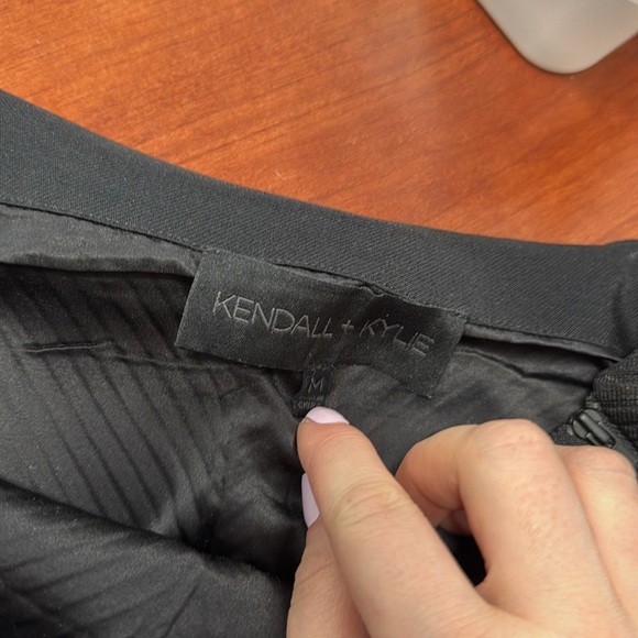 Kendall + Kylie skirt M // 051614 - Picture 2 of 2